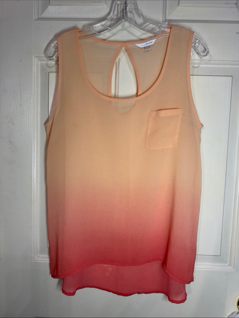 Charming Charlie Peach to Coral Ombre Sleeveless Tank